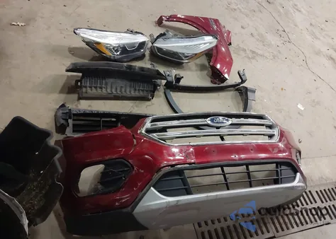 2018 Ford Escape Sel from USA, damaged, VIN 1FMCU9HD2JUD01243